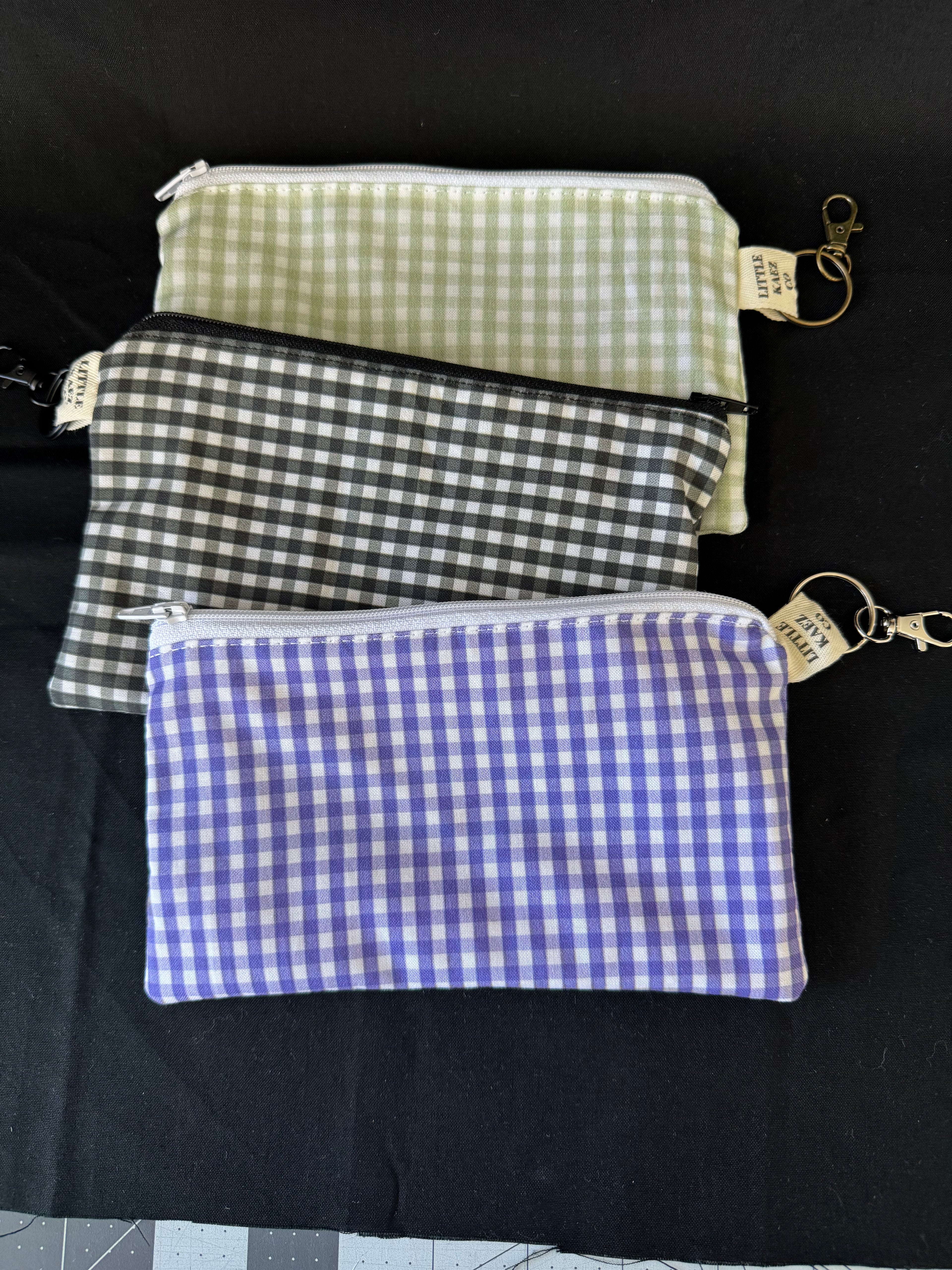 Medium Pouches